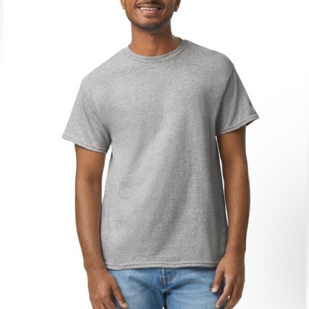 2 blank Gildan bundles (two T-shirt) blank Adult Unisex T-shirt size XL.